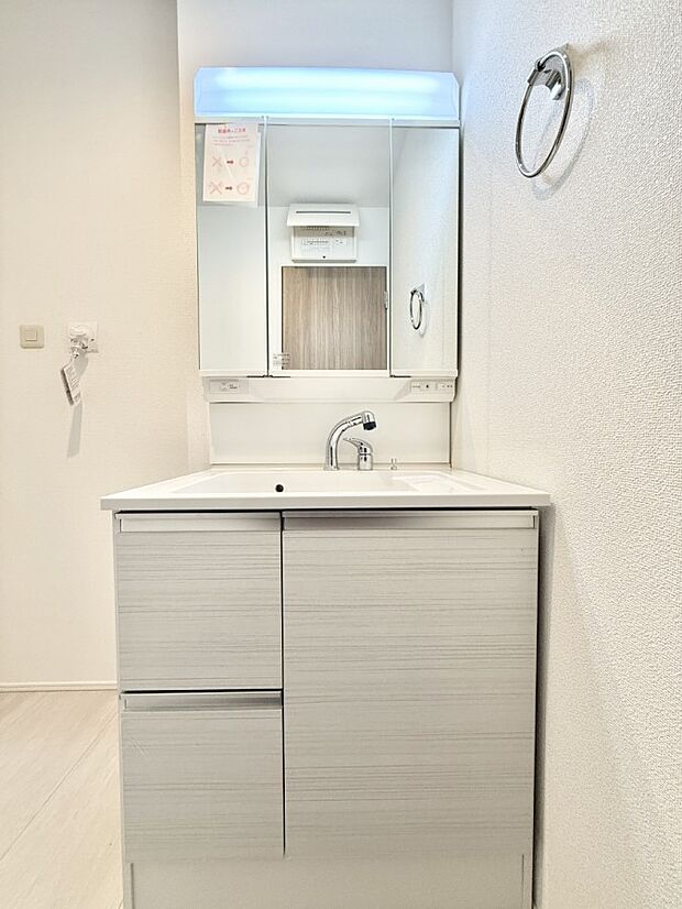 2号棟  ■朝の準備がスムーズにできる広さです