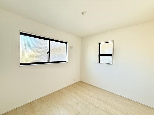 ■窓の配置や通気性の良い設計で部屋の空気がこもらず、常に新鮮な空気が流れます