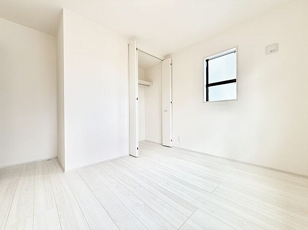 ■落ち着いた雰囲気のお部屋で心が安らぐ空間