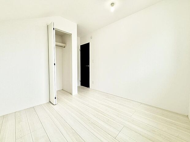 ■落ち着いた雰囲気のお部屋で心が安らぐ空間