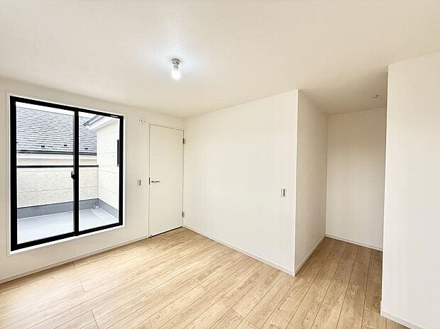 ■窓の配置や通気性の良い設計で部屋の空気がこもらず、常に新鮮な空気が流れます