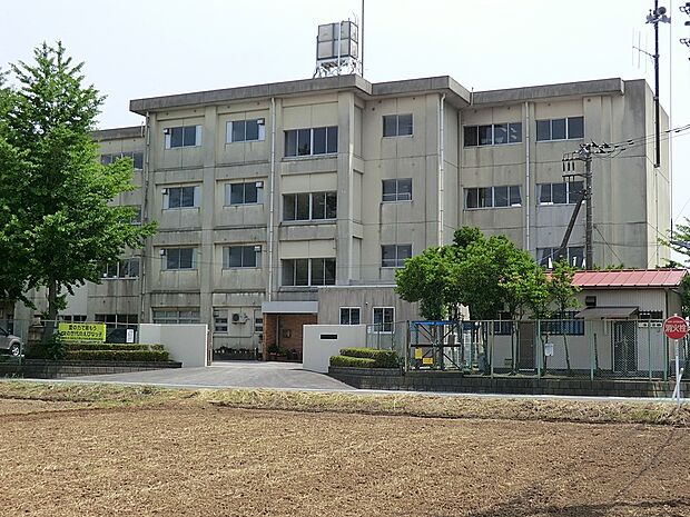 小学校 1100m 海老名市立社家小学校