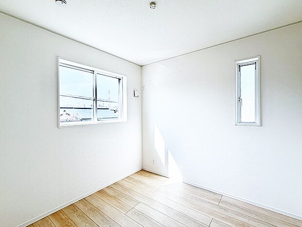 10号棟 ■シンプルで使いやすい空間がスッキリ感じられます