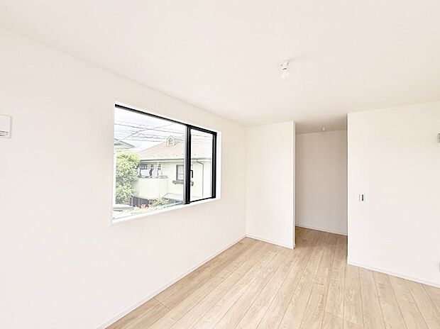 1号棟  ■窓の配置や通気性の良い設計で部屋の空気がこもらず、常に新鮮な空気が流れます