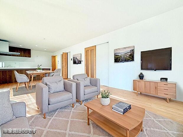 ■LDK20帖の南向きリビング