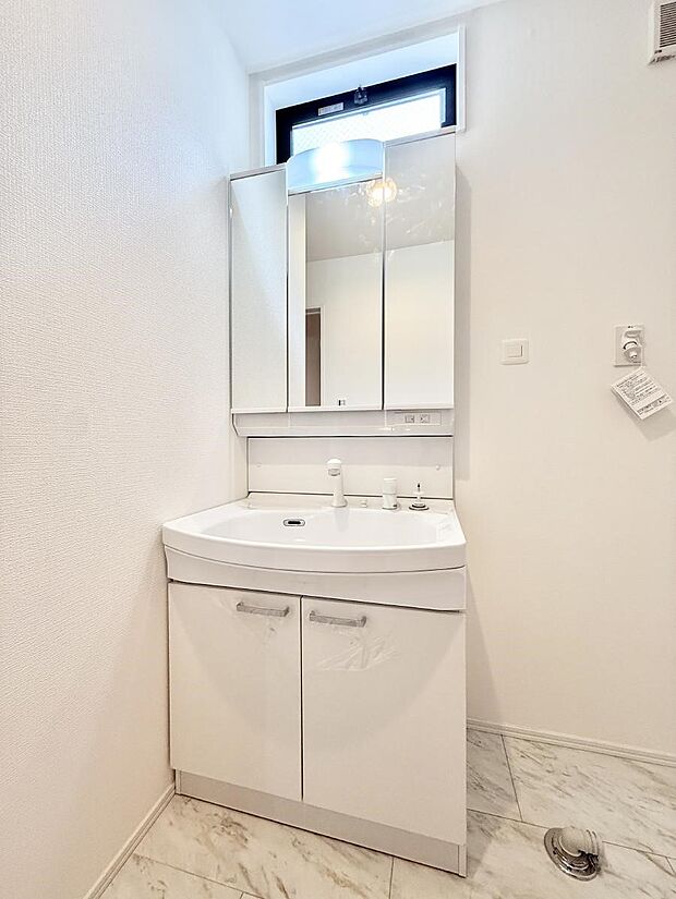 ■朝の準備がスムーズにできる広さです