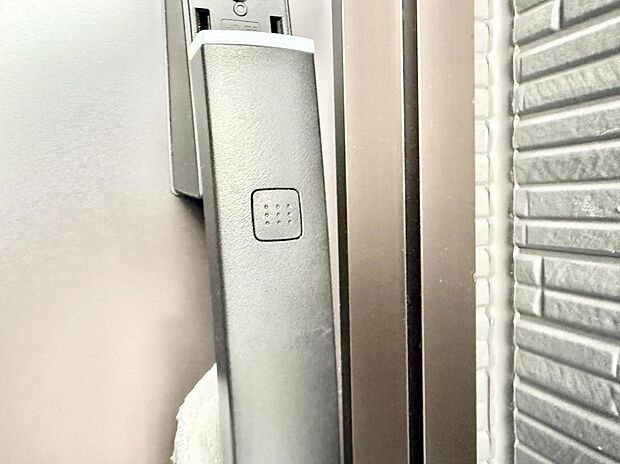 ■鍵を取り出さずに便利に操作できて快適