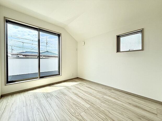 ■静かな洋室で読書や趣味に集中できる場所