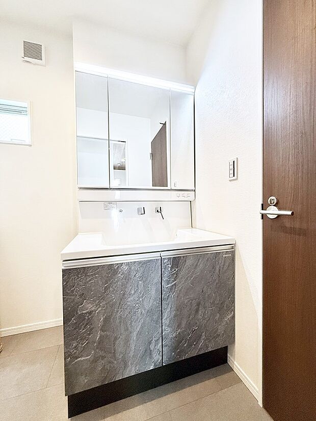 ■お洒落で清潔感のある洗面所