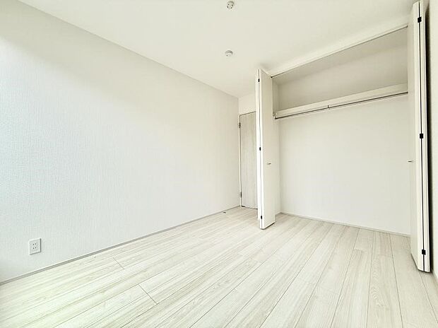 1号棟 ■読書や趣味リモートワークなどさまざまな用途に対応できる柔軟さがあります