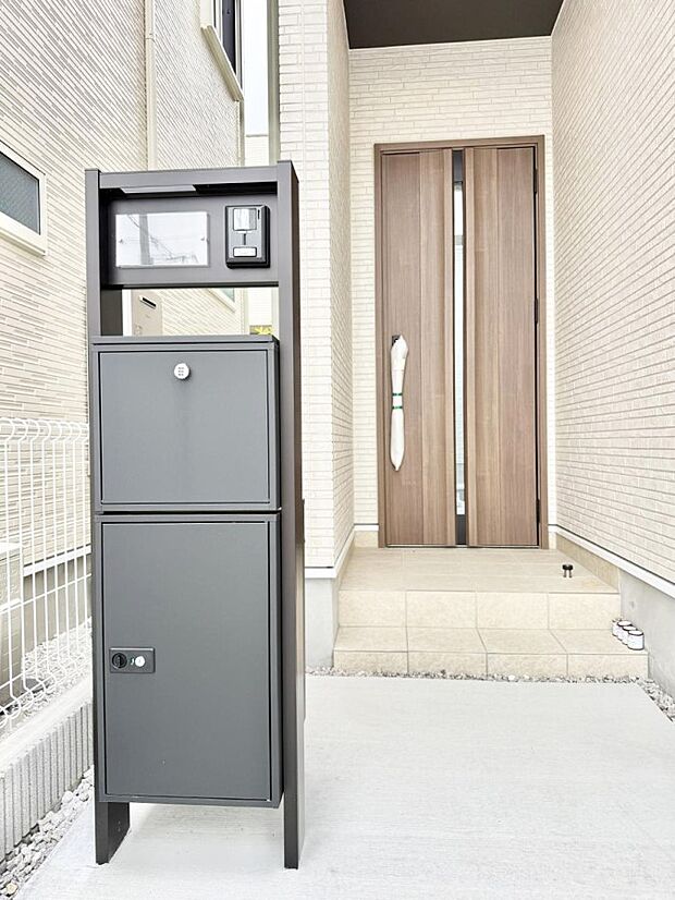 6号棟  ■ シンプルで美しく、住まいの第一印象を彩る玄関です