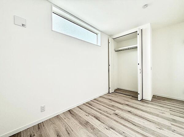 6号棟  ■窓の配置や通気性の良い設計で部屋の空気がこもらず、常に新鮮な空気が流れます