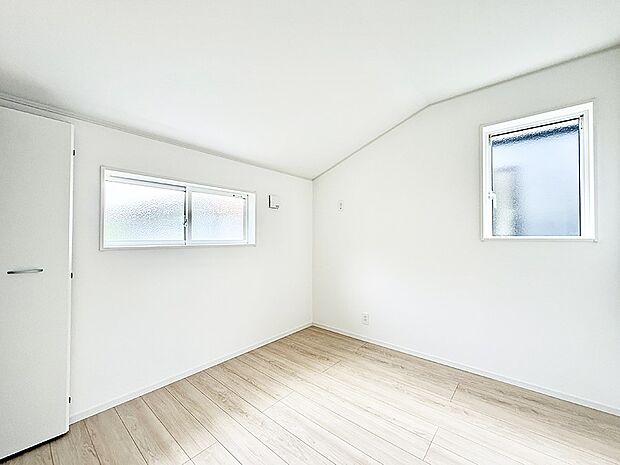 2号棟 ■シンプルで使いやすい空間がスッキリ感じられます