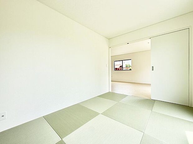 1号棟  ■落ち着いた色合いのお部屋で穏やかな時間を楽しめます