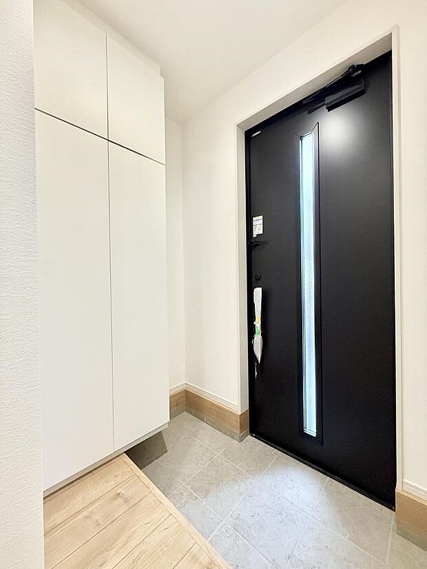 ■ ここから始まる一日、すっきり整った玄関