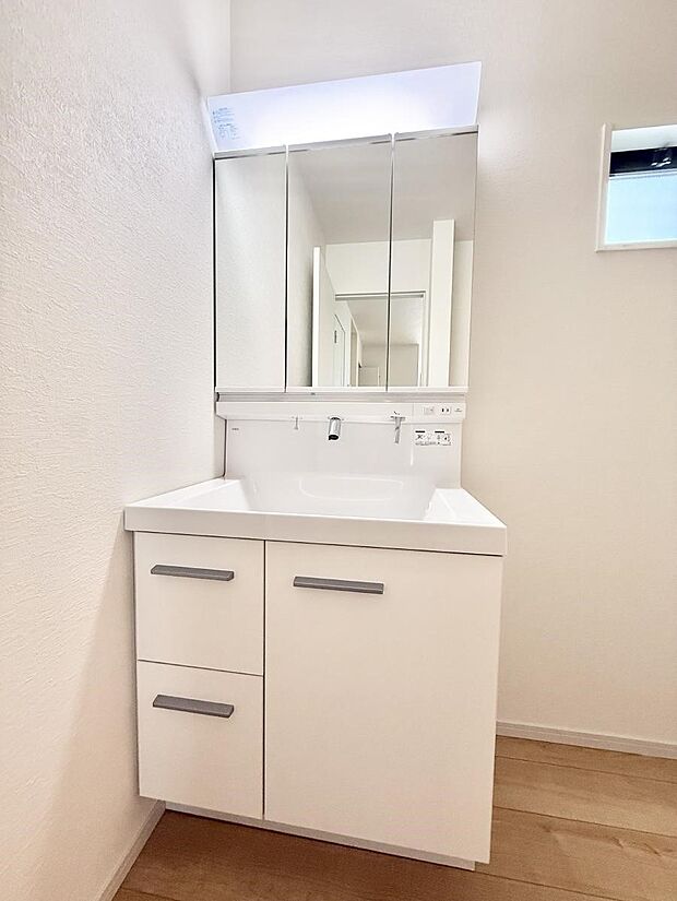 ■朝の準備がスムーズにできる広さです