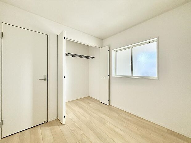 ■落ち着いた色合いのお部屋で穏やかな時間を楽しめます