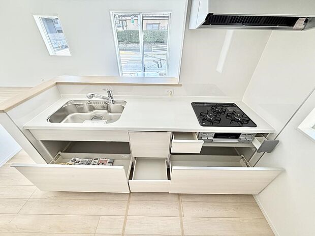 ■料理がもっと楽しくなる、快適なキッチン空間