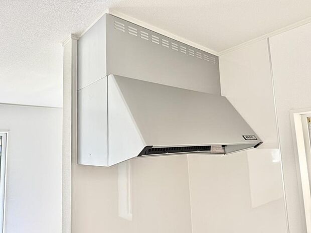■調理時の蒸気や匂いが換気扇に誘導され、効率的に排煙ができます。