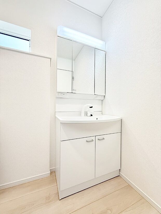 ■朝の準備がスムーズにできる広さです