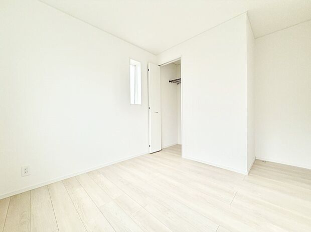 ■落ち着いた色合いのお部屋で穏やかな時間を楽しめます