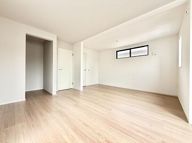 1号棟 ■落ち着いた色合いのお部屋で穏やかな時間を楽しめます