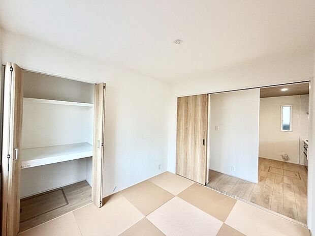 1号棟  ■落ち着いた色合いのお部屋で穏やかな時間を楽しめます