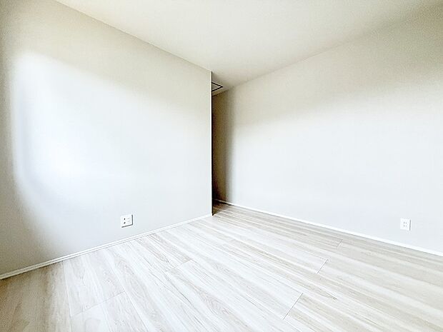 ■落ち着いた色合いのお部屋で穏やかな時間を楽しめます