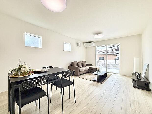 ■温もりを感じる、居心地のいいリビング