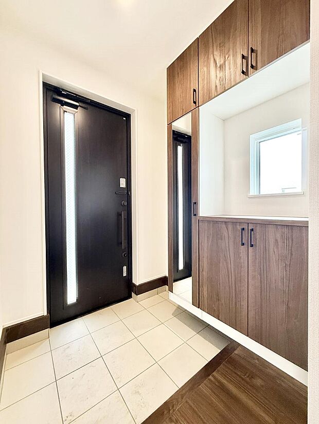 ■ ここから始まる一日、すっきり整った玄関