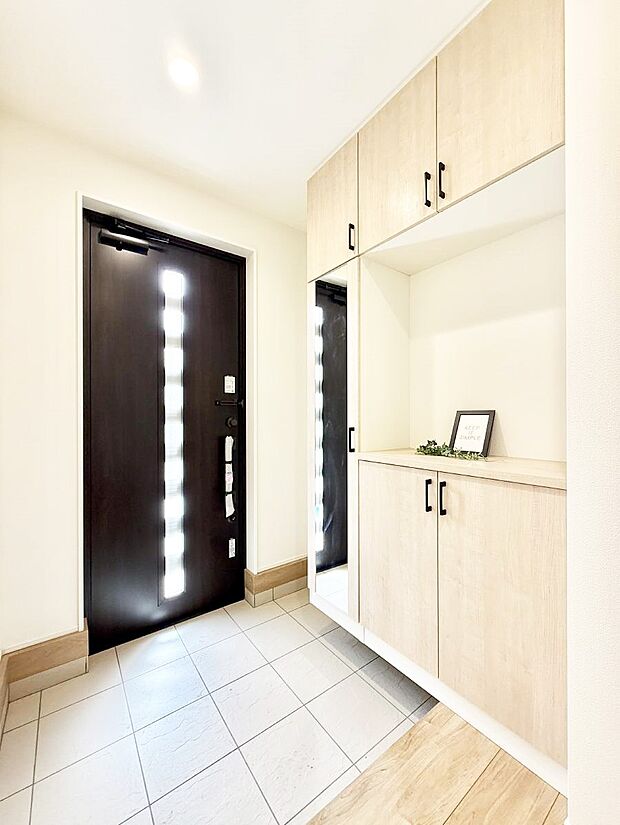 ■ ここから始まる一日、すっきり整った玄関