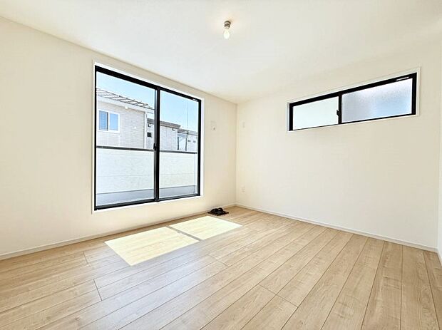 ■落ち着いた色合いのお部屋で穏やかな時間を楽しめます