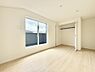 室内：■落ち着いた色合いのお部屋で穏やかな時間を楽しめます
