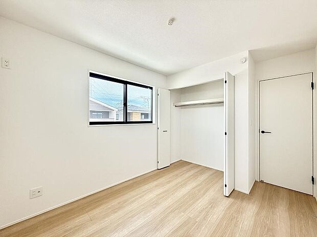 1号棟 ■家具やレイアウトを自由に配置できるため使い勝手が良く快適に過ごせます