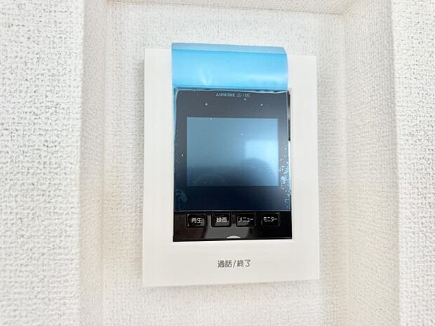 ■画面でしっかり確認でき防犯対策に最適
