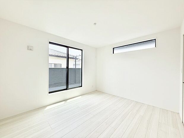 2号棟 ■落ち着いた色合いのお部屋で穏やかな時間を楽しめます