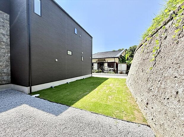 ■暮らしに潤いを与える、緑が取り入れられた住まいです
