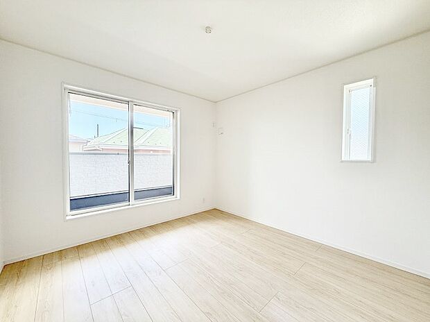 1号棟  ■落ち着いた色合いのお部屋で穏やかな時間を楽しめます
