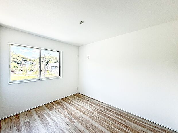 ■落ち着いた雰囲気のお部屋で心が安らぐ空間