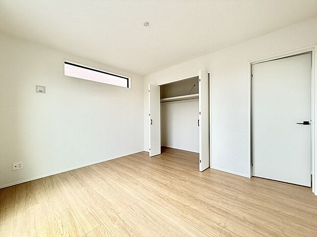 ■落ち着いた色合いのお部屋で穏やかな時間を楽しめます