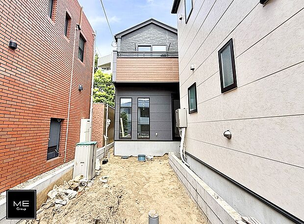1号棟  ■家族みんなが笑顔で過ごせる、安心感のある住まい