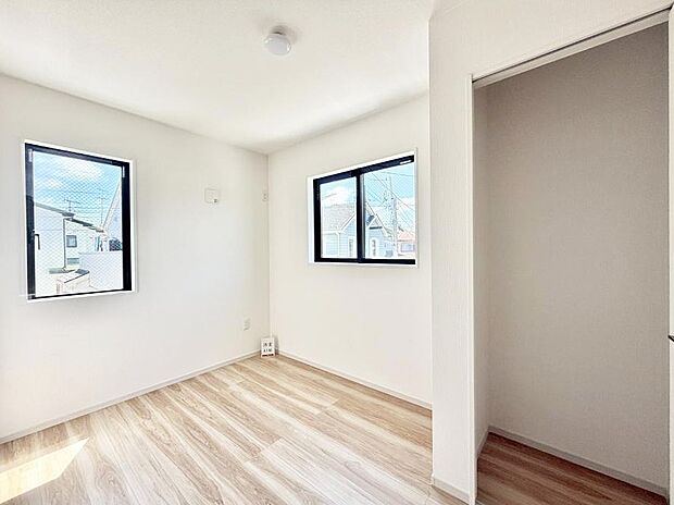 2号棟  ■清潔感あふれるお部屋で毎日を快適に過ごせます