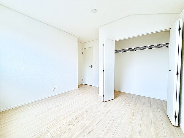 2号棟  ■清潔感あふれるお部屋で毎日を快適に過ごせます