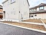 その他：2号棟  ■季節の移ろいを感じられる、落ち着いた雰囲気の屋外空間