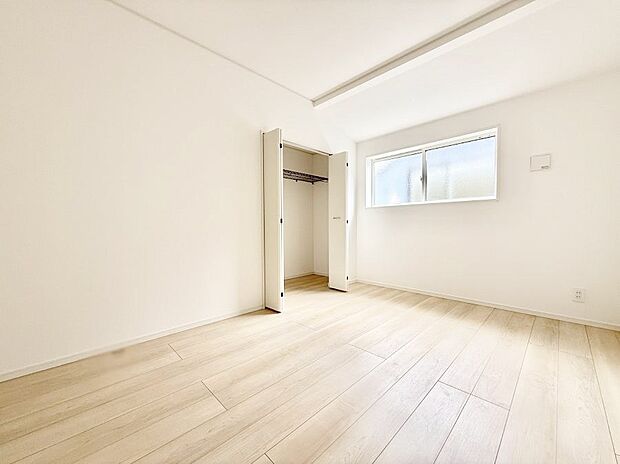 3号棟 ■窓の配置や通気性の良い設計で部屋の空気がこもらず、常に新鮮な空気が流れます