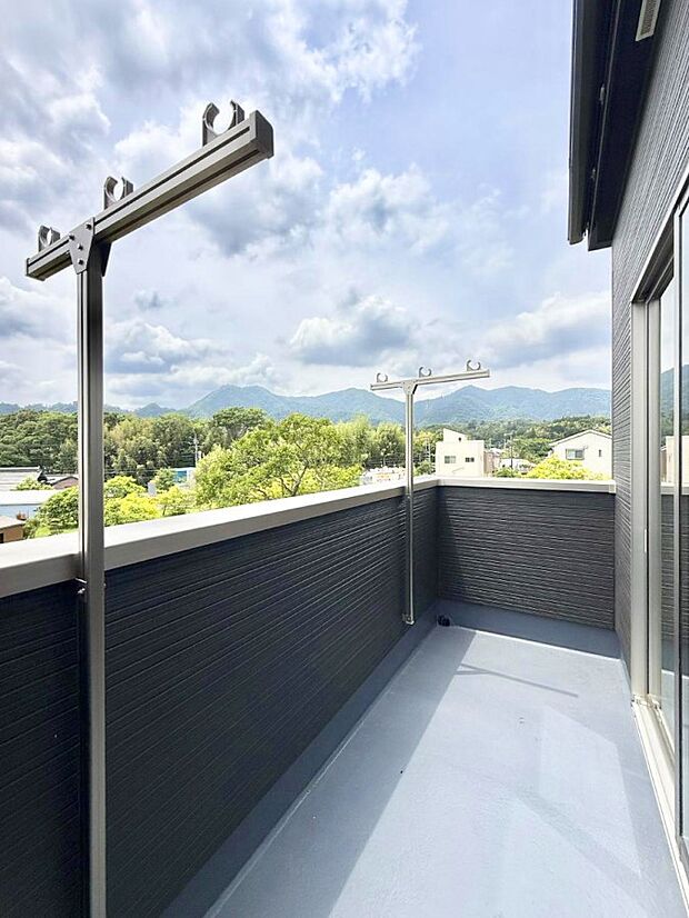 1号棟 ■ 朝のコーヒーや夜の星空を楽しむ、癒しの場所