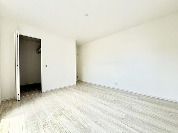 1号棟 ■自分だけのスペース どんなお部屋にするかとっても楽しみですね