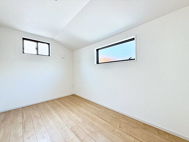 ■落ち着いた雰囲気のお部屋で心が安らぐ空間