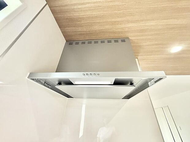 ■調理時の蒸気や匂いが換気扇に誘導され、効率的に排煙ができます。