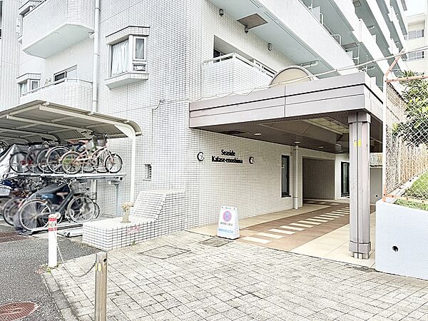 ■管理の行き届いたエントランスで安心して暮らせる環境です